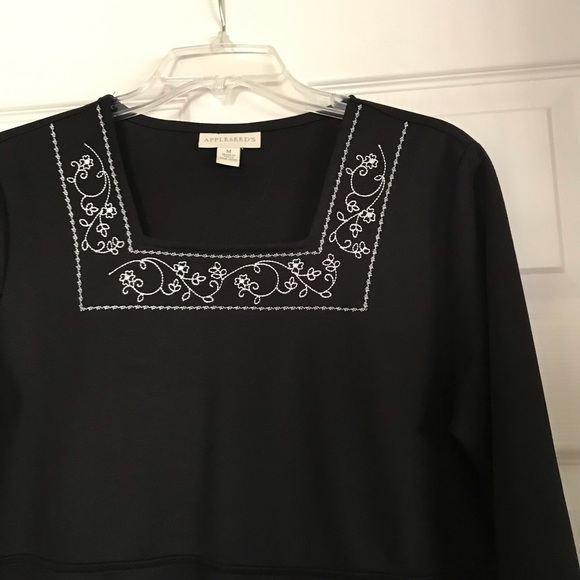 Appleseed's Dresses & Skirts - Black knit dress 👗